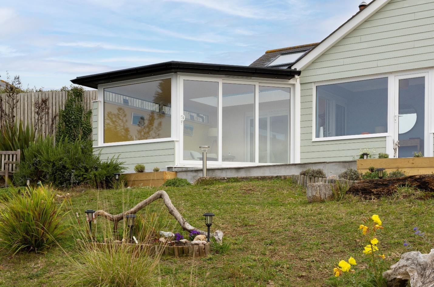 Case Study: LEKA Xi Modular Extension – Bigbury-on-Sea